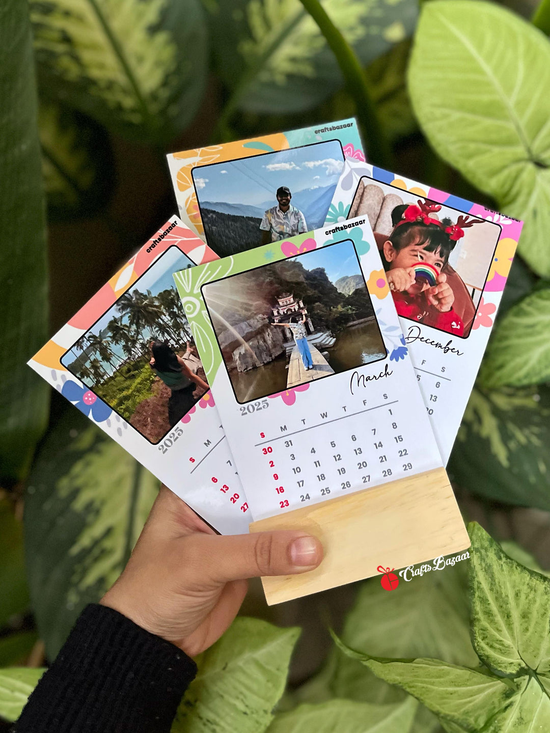 Cute Little Calendar with 12 Pictures